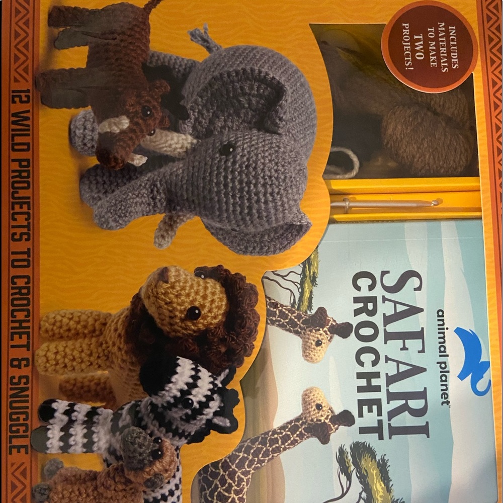 Animal Planet Safari crochet kit (2 kits available)